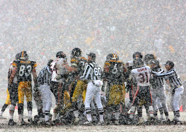File:052 - Sports.jpeg