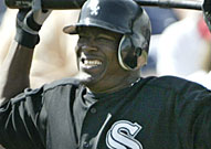 File:Juan Uribe-1-.jpg