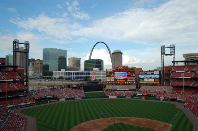 File:Busch Stadium-1195659576-907.jpg