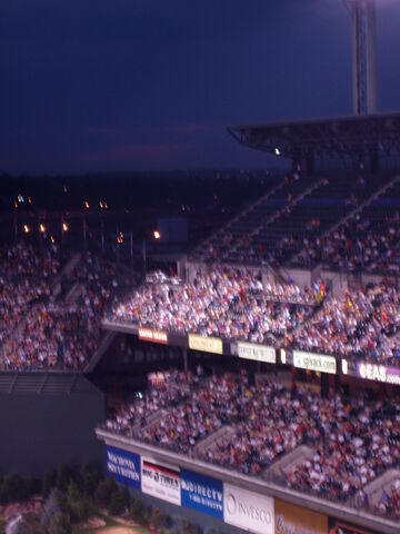 File:Coors Field-1195663101-721.jpg