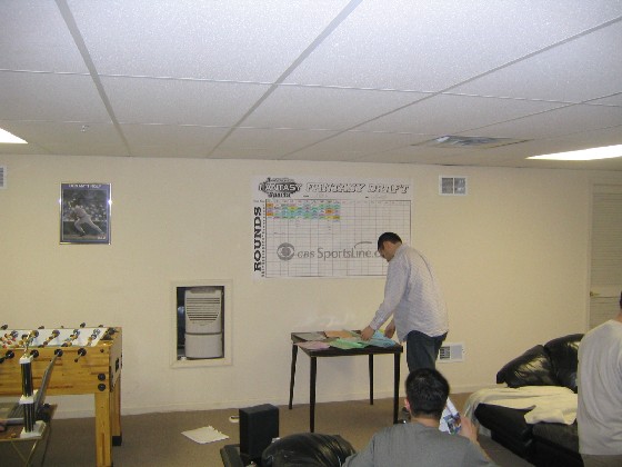File:1187131793 Makingpick.jpg