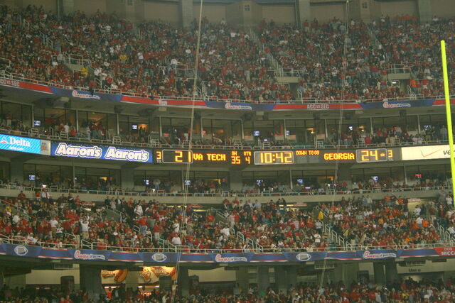 File:Georgia Dome-1195775231-464.jpg