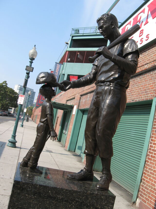 File:Ted Williams-1194894131-443.jpg