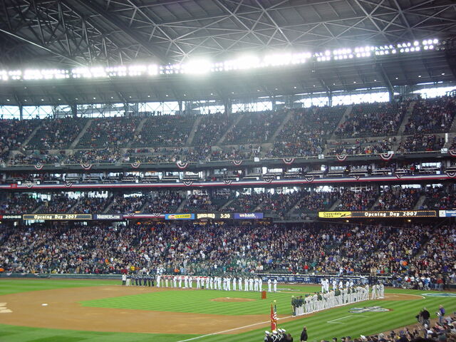 File:Safeco Field-1195606516-564.jpg