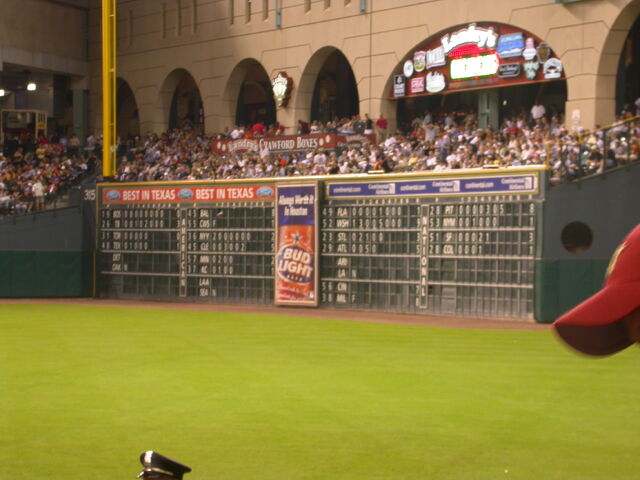 File:Houston Astros-1199766139-630.jpg
