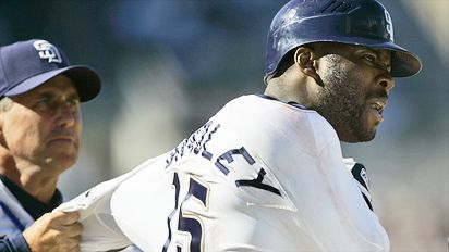 File:Mlb a bradley 412.jpg