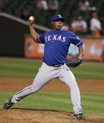 File:Frank Francisco-1243887004-769.jpg