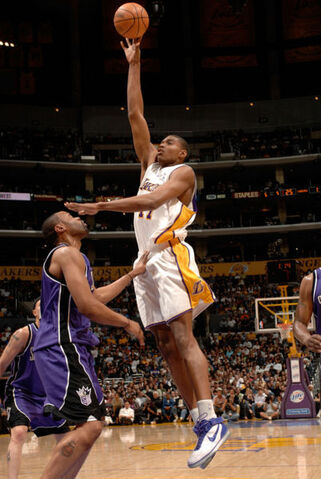 File:402px-Baby Bynum.jpg