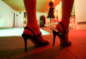 File:Escort Girls .jpg