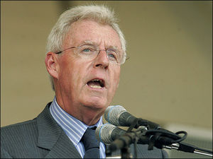 File:Petergammons.jpg