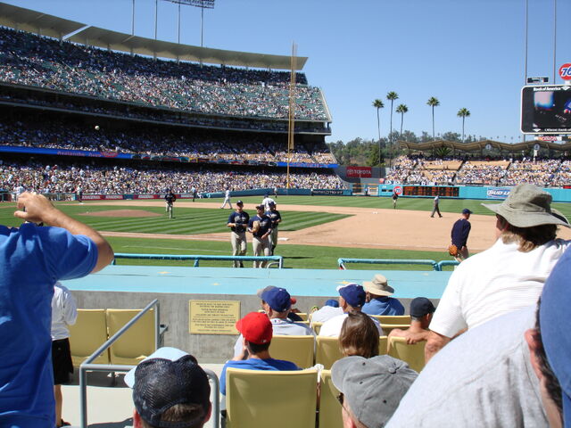 File:Dodger Stadium-1195663727-407.jpg
