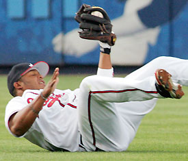 File:AndruwCatch2.jpg