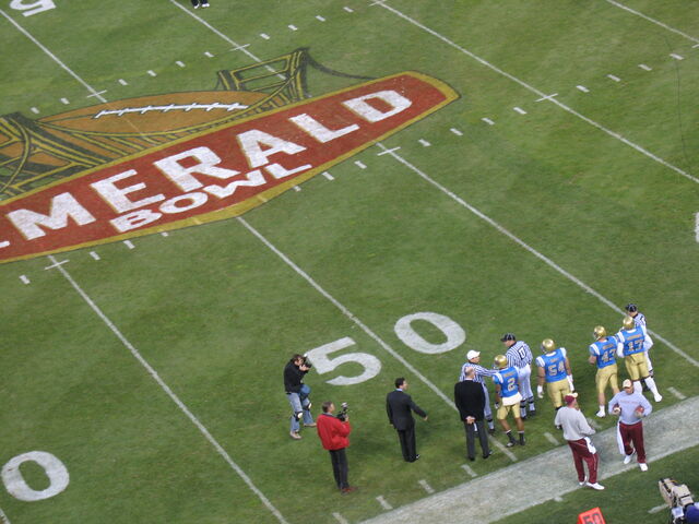 File:Emerald Bowl-1199061926-385.jpg