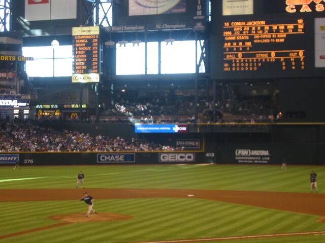 File:Chase Field-1195661026-64.jpg