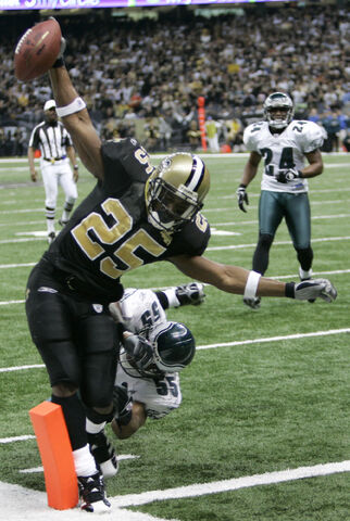 File:1188438822 Eagles saints football nua128 570915615012007.jpg