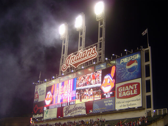 File:Jacobs Field-1195669285-641.jpg