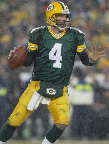 File:53 favre-falcons.jpg