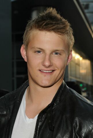 File:Alexander Ludwig.jpg