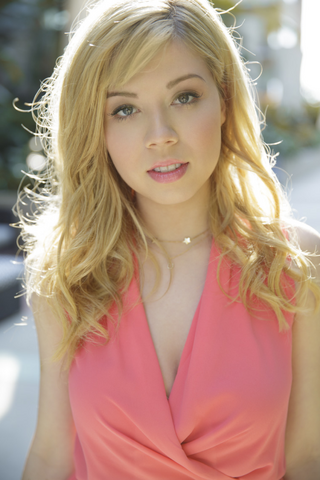 File:Jennette McCurdy.png
