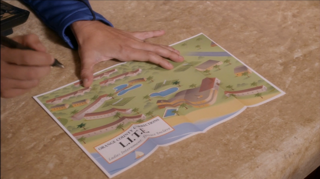 File:4x10 Queen B. (37).png