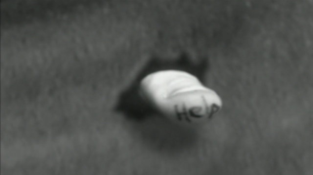 File:4x07 Colony Collapse (092).png