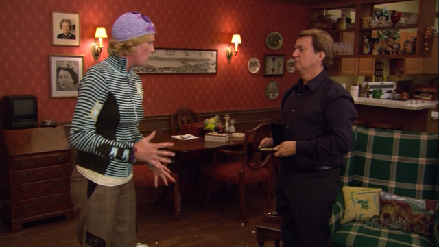 File:3x05 Mr. F (10).png