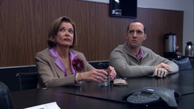 File:3x09 S.O.B.s (11).png