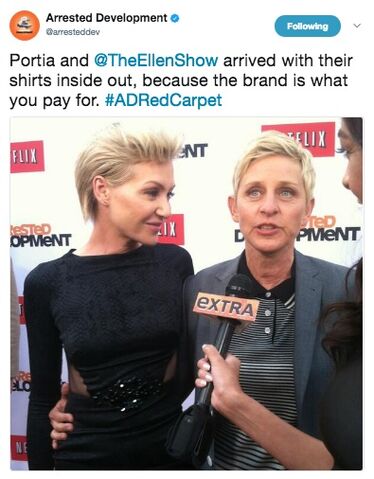 File:2013 Netflix S4 Premiere (arresteddev) - Portia and Ellen 01.jpg
