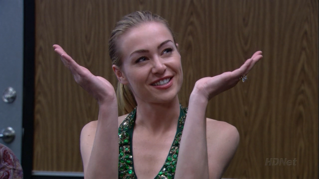 File:3x09 S.O.B.s (14).png