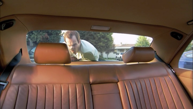 File:1x08 My Mother the Car (50).png