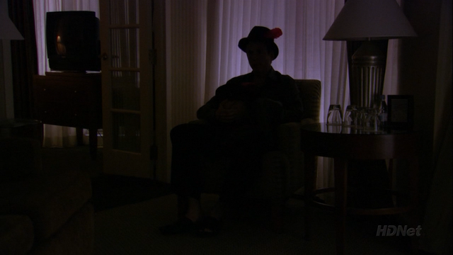File:3x11 Family Ties (46).png