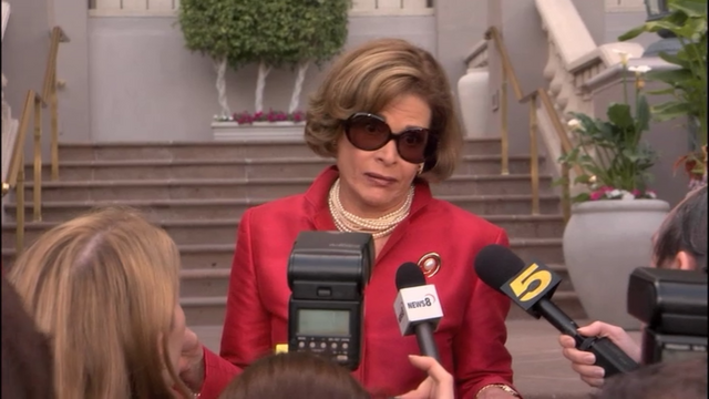 File:1x01 Pilot (58).png