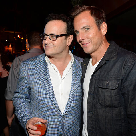 File:2013 Netflix S4 Premiere - Mitch and Will 03.jpg