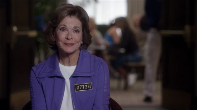 File:4x10 Queen B. (09).png