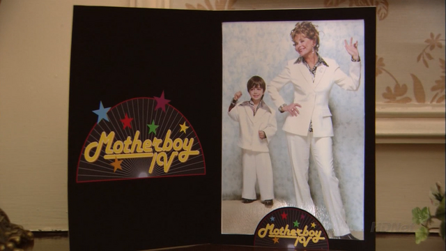 File:2x13 Motherboy XXX (05).png