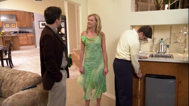 File:1x22 Let 'Em Eat Cake (06).png