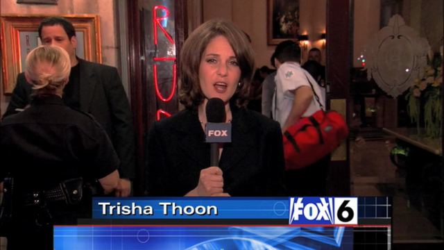 File:1x11 Public Relations (43).png