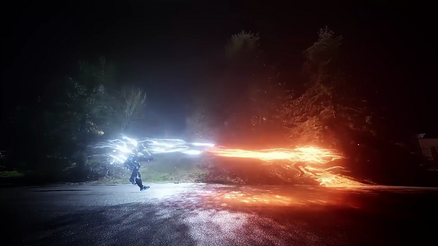 File:The Flash and Savitar firing massive bolts of lightning at each other.png
