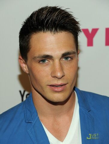 Datei:Colton-haynes-1339784170.jpg