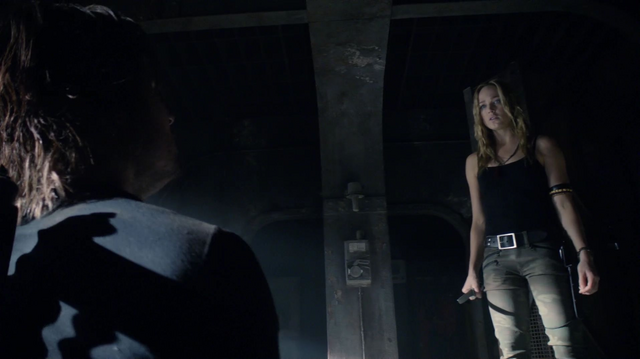 File:Oliver reunited with Sara.png