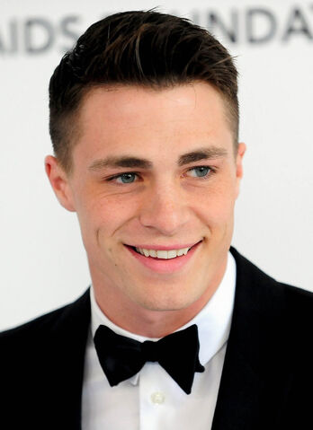 Datei:Colton-haynes-1339784174.jpg
