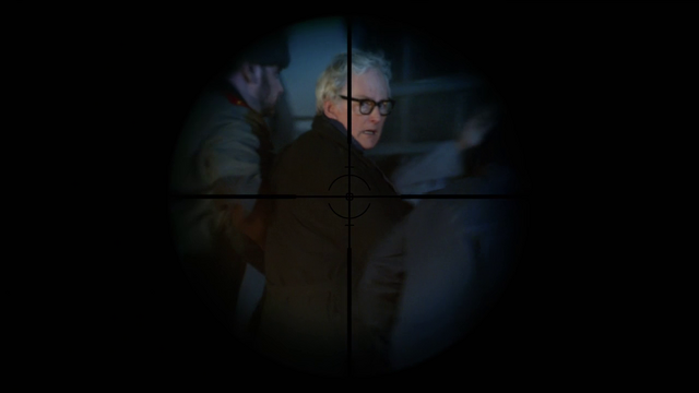 File:Martin Stein in Sara Lance's crosshair.png