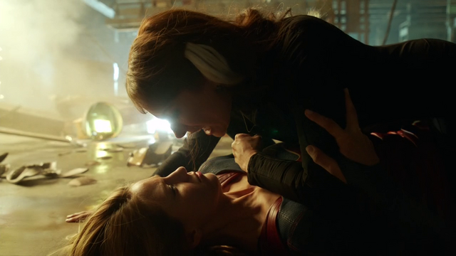 File:Kara and Astra fighting.png