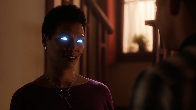 File:Savitar as Francine West.png