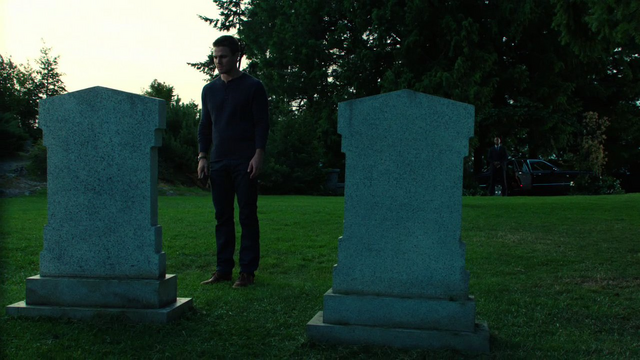 File:Oliver visits his father's grave.png