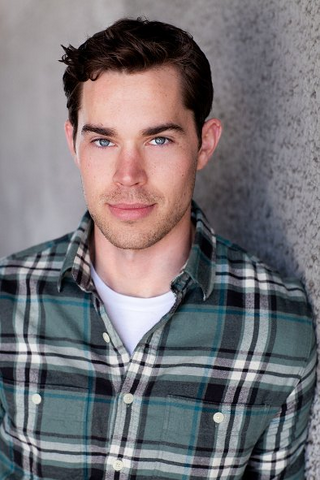 File:Paul Stuart.png