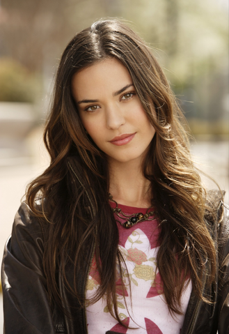 File:Odette Annable.png