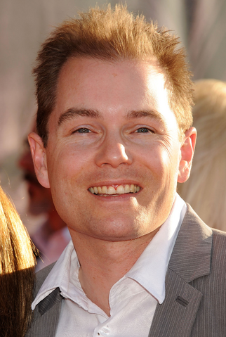 File:Zack Stentz.png