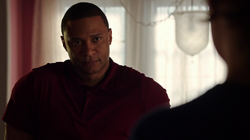 Diggle reconsiders being on Team Arrow
