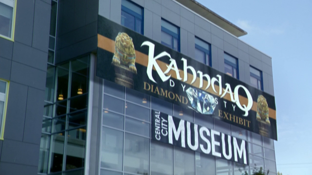 File:Central City Museum Kahndaq Diamond Exhibit.png